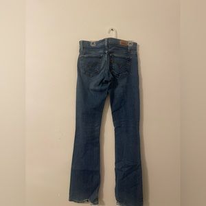 Vintage Y2K Levi Low Rise Jeans